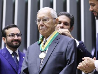 Participantes de homenagem aos 40 anos da redemocratização ressaltam necessidade de manter a democracia viva