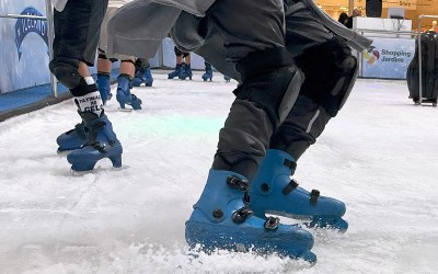 Últimos dias para curtir a pista de patinação no gelo em Aracaju