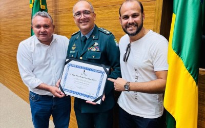 Neto Coutinho prestigia homenagem ao Tenente-coronel José Luiz na Alese