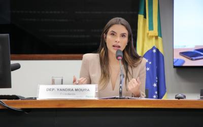 Yandra Moura é eleita presidente da Comissão de Integração Nacional e Desenvolvimento Regional