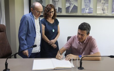 André Maurício Conceição de Souza toma posse como reitor pro tempore da UFS