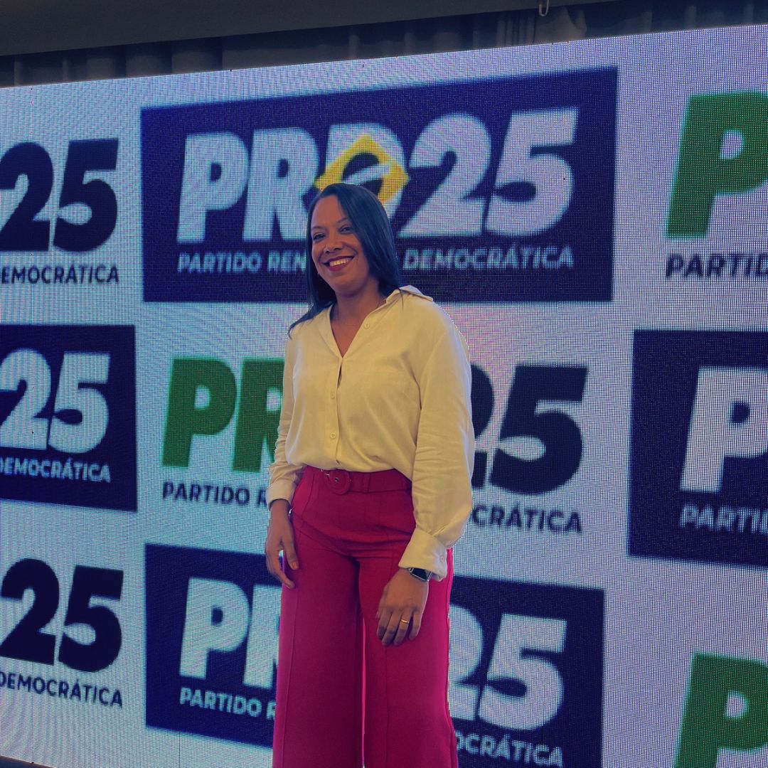 Rejane Barreto, a Braba, se filia ao PRD em evento com lideranças políticas e pré-candidata à prefeitura de Aracaju