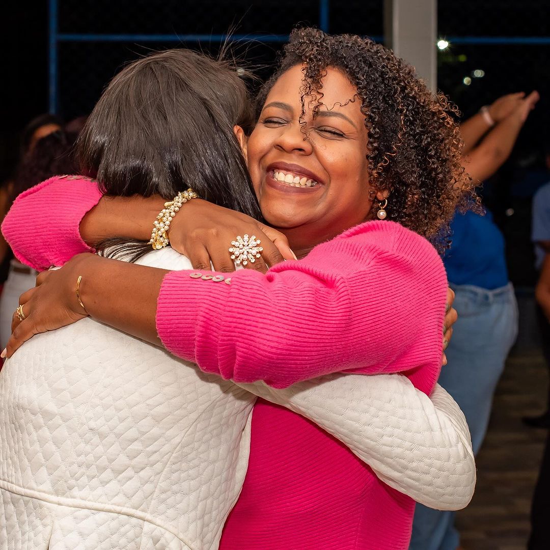 Clécia surpreende ao registrar candidatura à prefeitura de Nossa Senhora do Socorro pelo PL