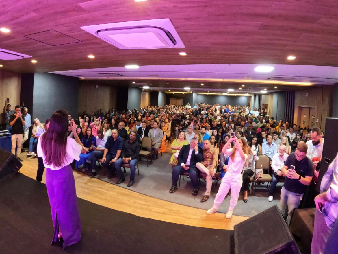 Encontro com Líderes Evangélicos marca apoio à candidatura de Yandra Moura à prefeitura de Aracaju